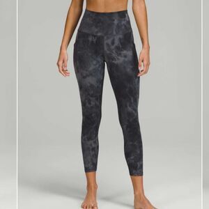 Lululemon Align High-Rise Pant with Pockets 25"
Diamond Dye Pitch Grey Graphite